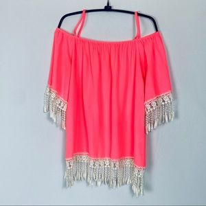 Boho Fringe Cold Shoulder [Audrey Ann]NWOT•••